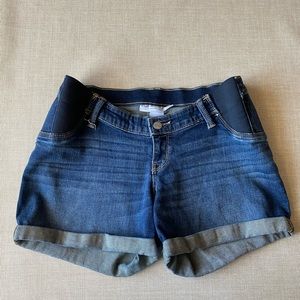 Liz Lange Dark Wash Maternity Shorts -Small